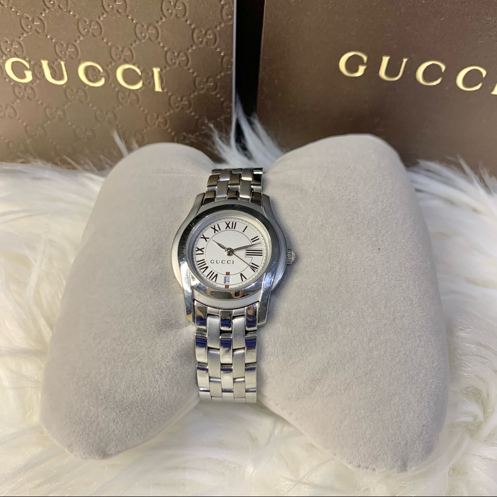 Authentic  Gucci watch with box